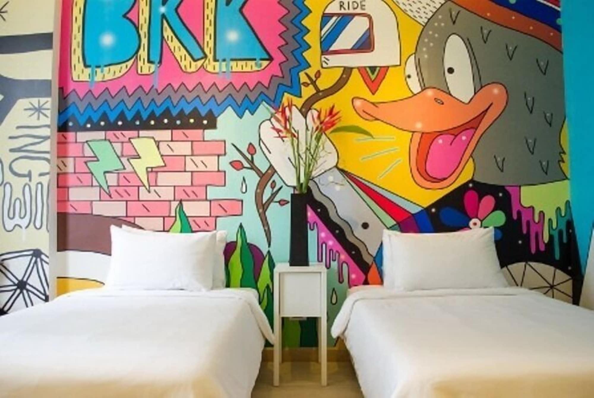 Beat Hotel Bangkok Buitenkant foto